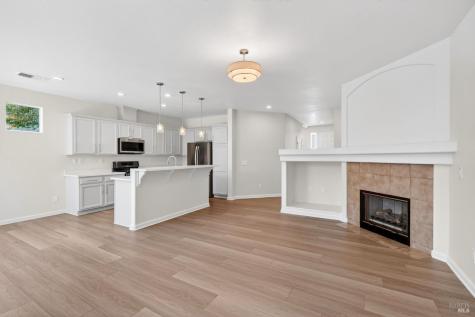 2974 Dutton Meadow Santa Rosa CA 95407