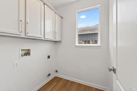 2974 Dutton Meadow Santa Rosa CA 95407