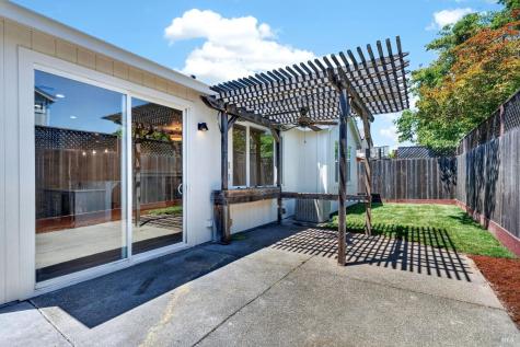 2974 Dutton Meadow Santa Rosa CA 95407