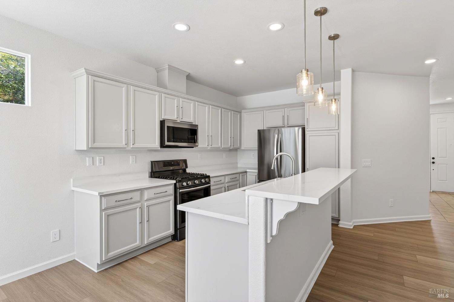 2974 Dutton Meadow Santa Rosa CA 95407