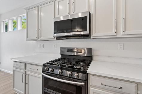 2974 Dutton Meadow Santa Rosa CA 95407
