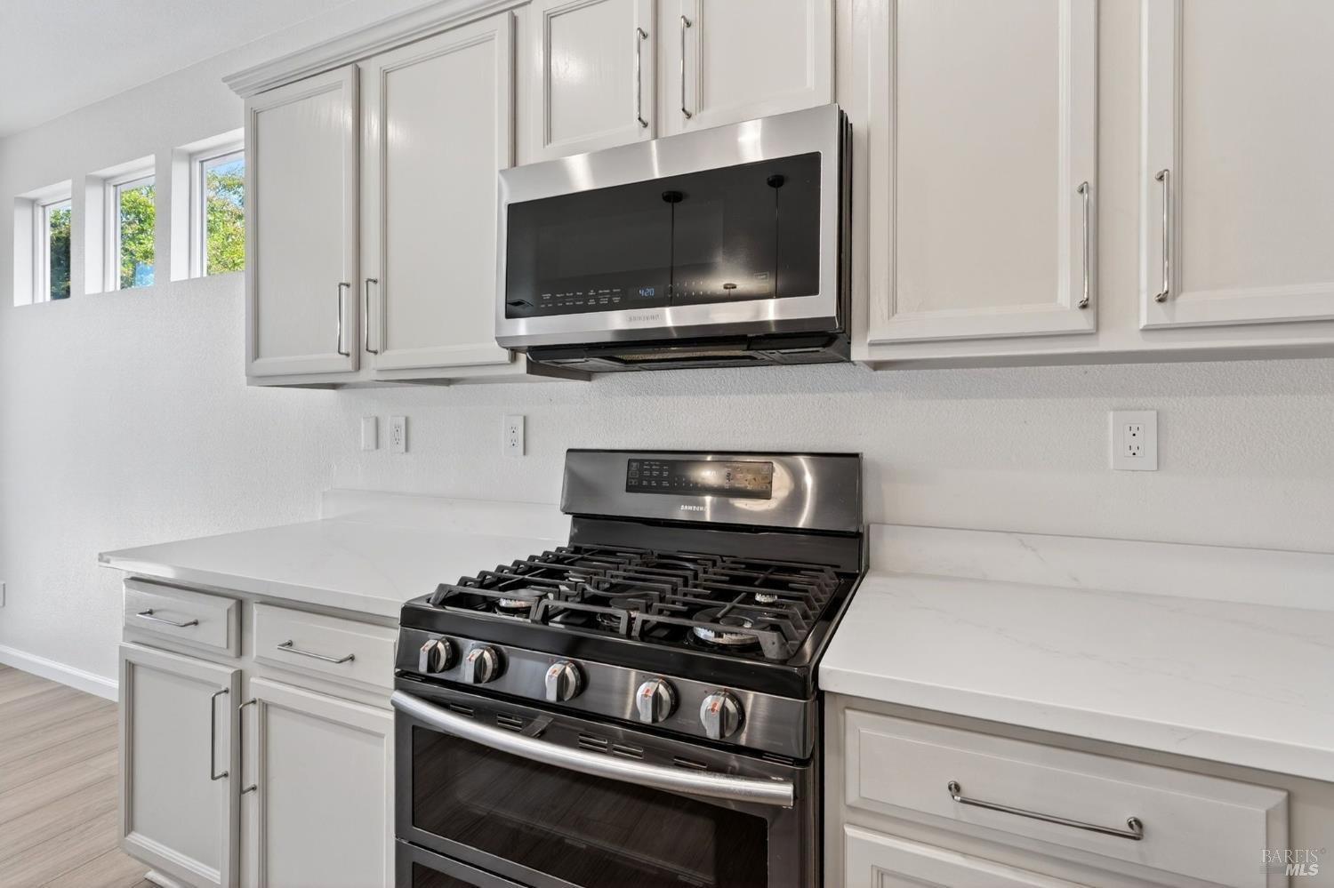 2974 Dutton Meadow Santa Rosa CA 95407