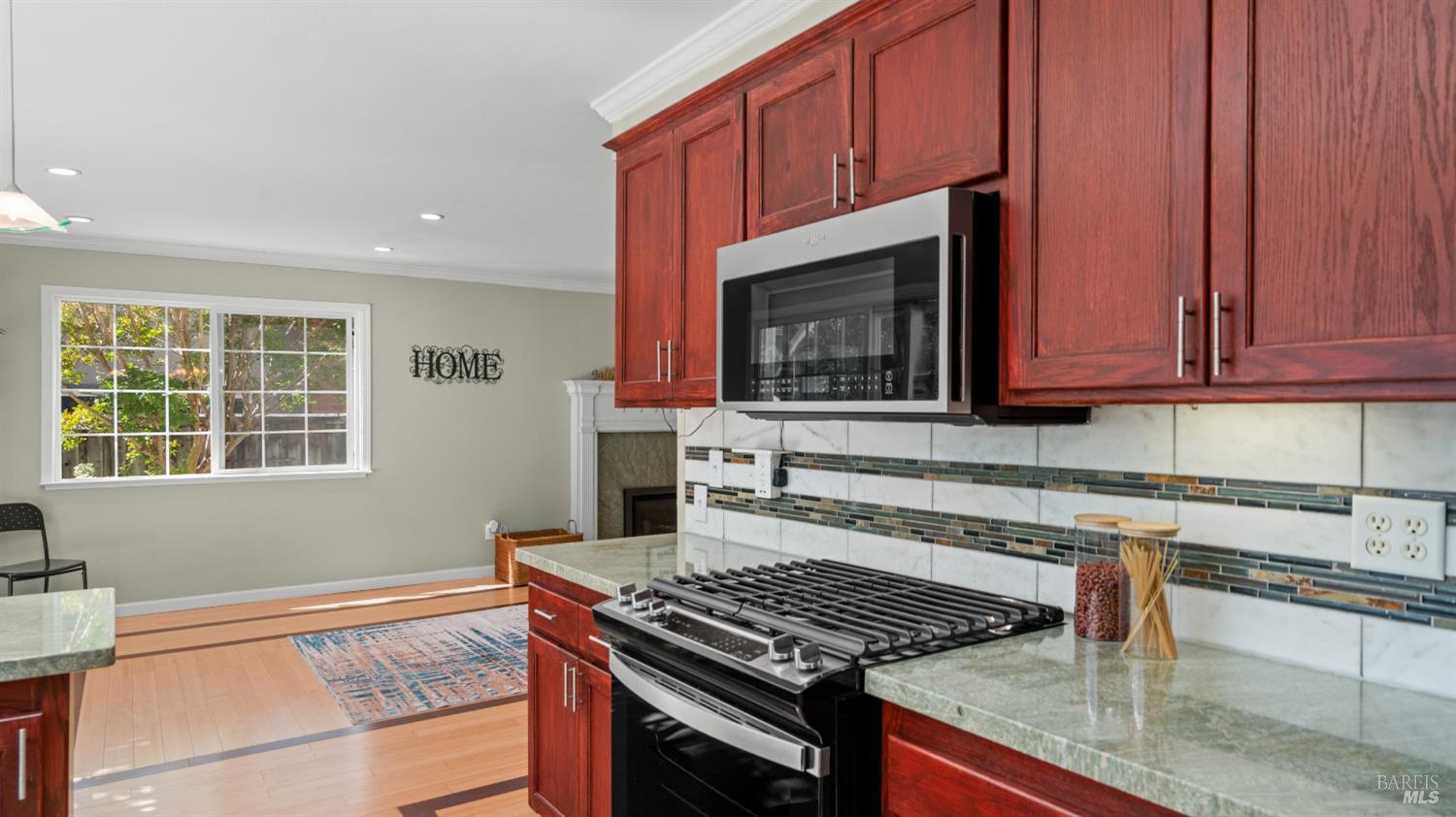 5260 San Luis Avenue Santa Rosa CA 95409