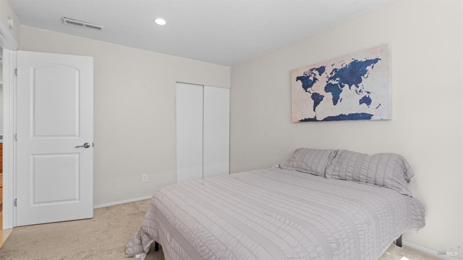 5260 San Luis Avenue Santa Rosa CA 95409