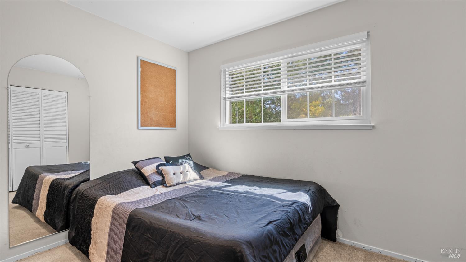 5260 San Luis Avenue Santa Rosa CA 95409