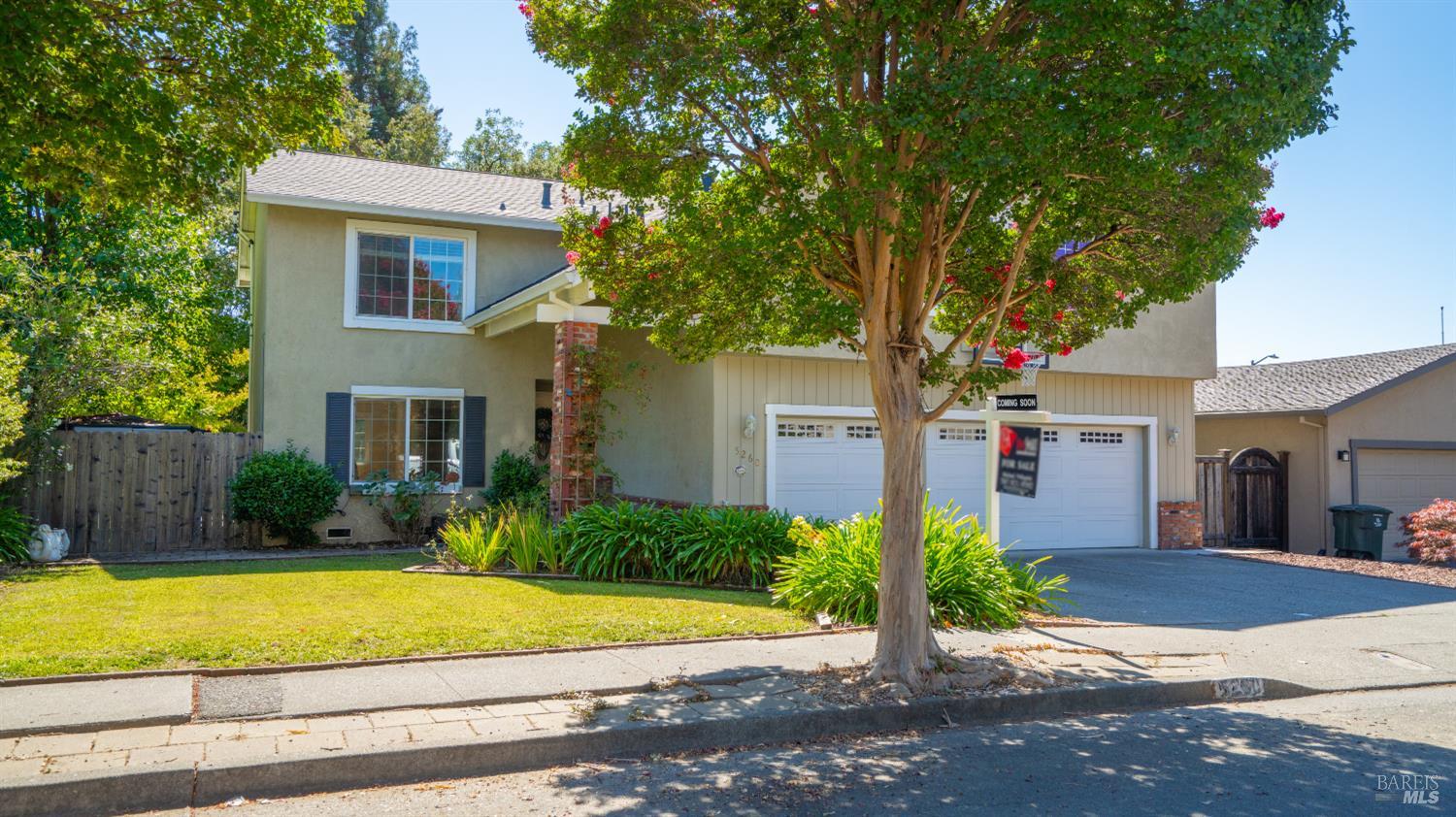 5260 San Luis Avenue Santa Rosa CA 95409
