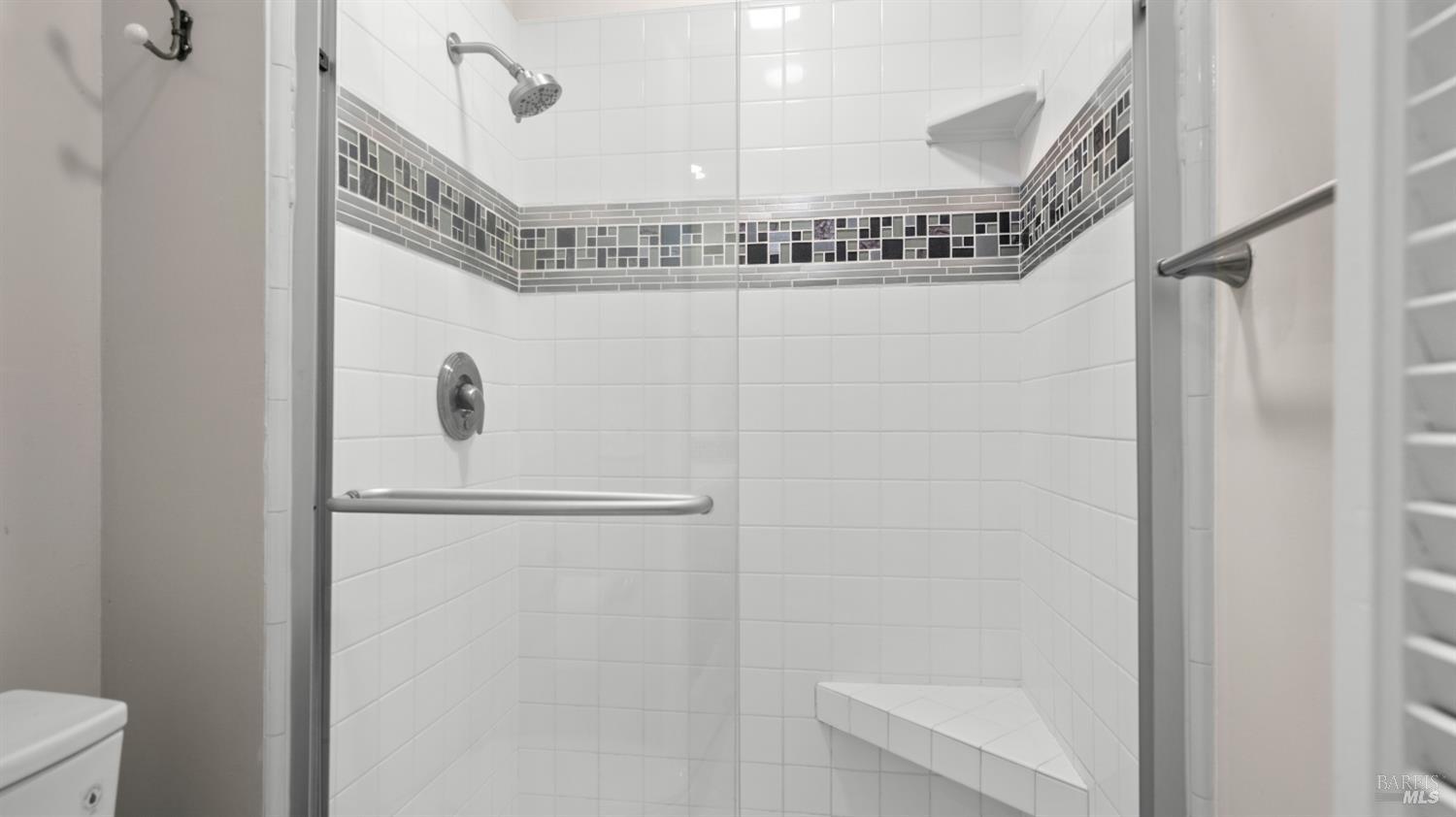 5260 San Luis Avenue Santa Rosa CA 95409