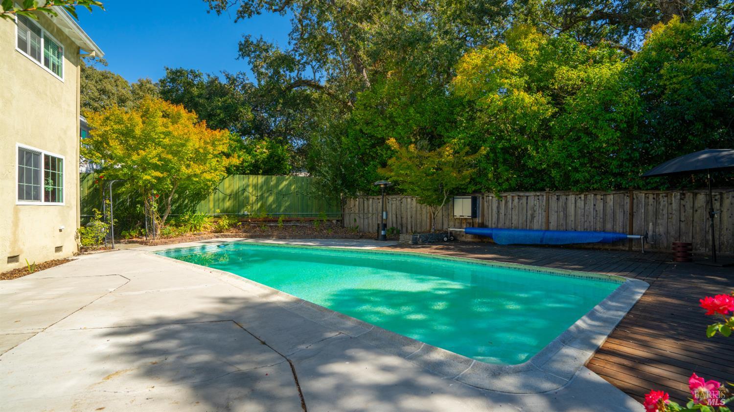 5260 San Luis Avenue Santa Rosa CA 95409