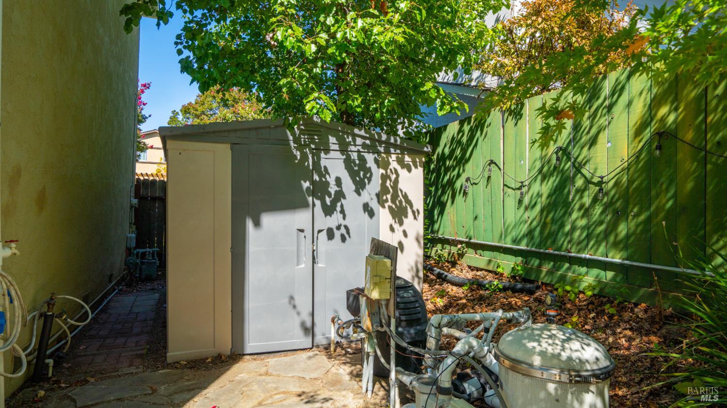 5260 San Luis Avenue Santa Rosa CA 95409