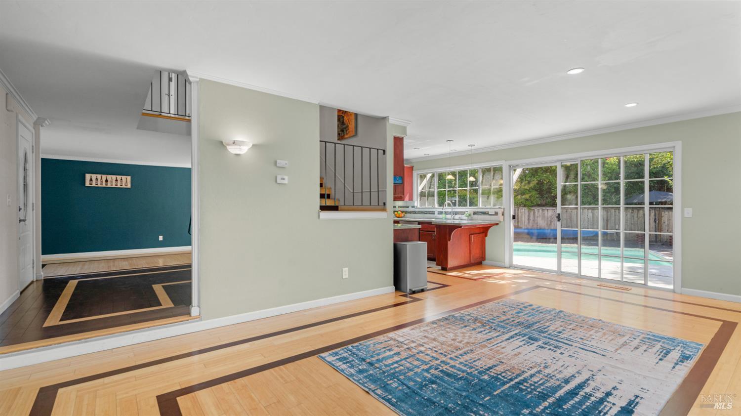 5260 San Luis Avenue Santa Rosa CA 95409