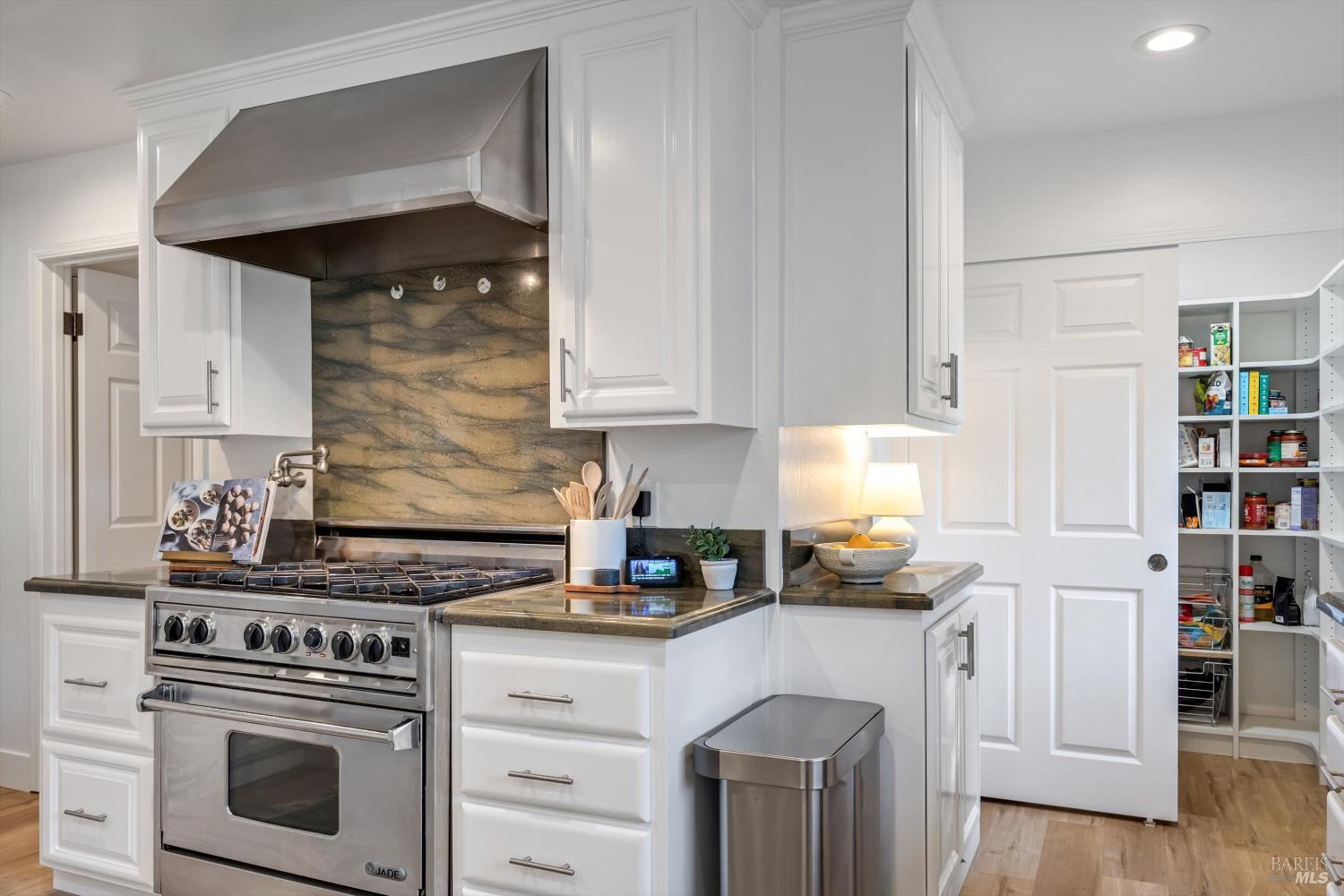 47 Hoff Road Kenwood CA 95442