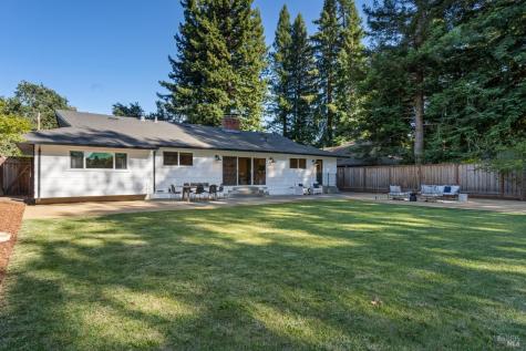 47 Hoff Road Kenwood CA 95442
