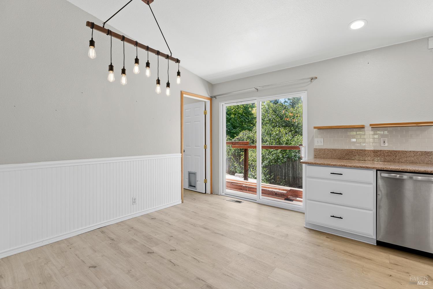 1853 Tulip Place Willits CA 95490