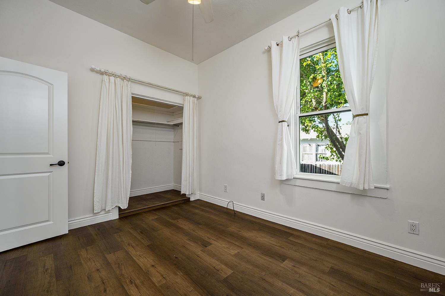 318 Mason Street Healdsburg CA 95448
