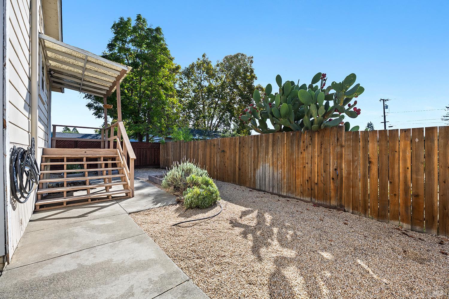318 Mason Street Healdsburg CA 95448