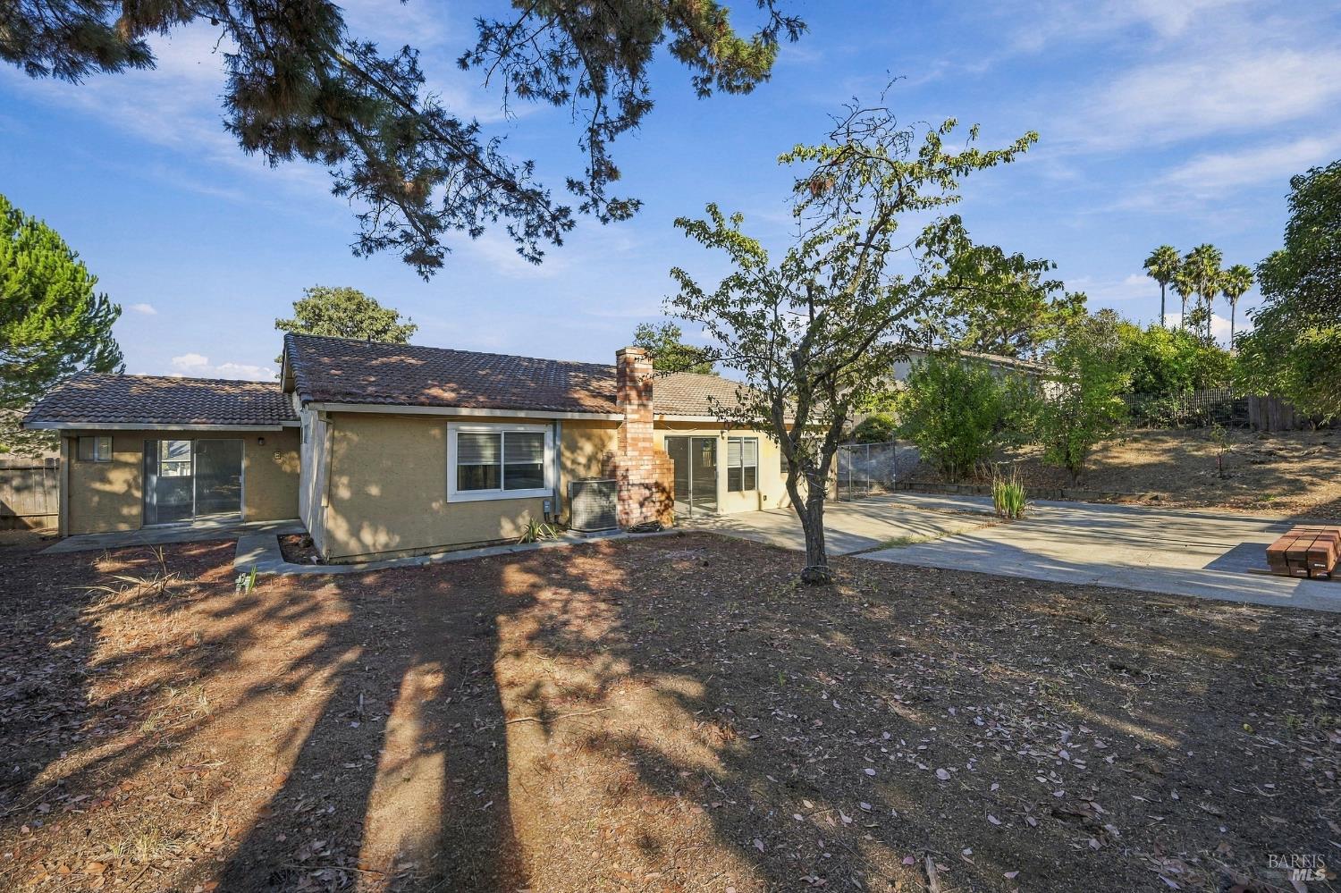 123 Gregory Lane Vallejo CA 94591