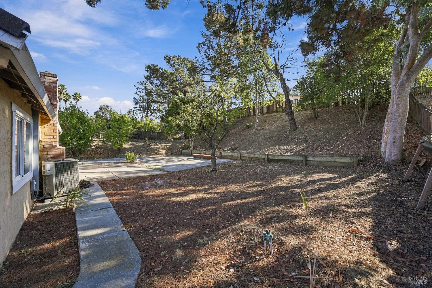 123 Gregory Lane Vallejo CA 94591