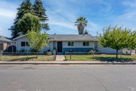 849 Yosemite Drive Ukiah CA 95482