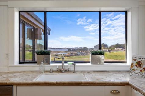 21468 Heron Drive Bodega Bay CA 94923