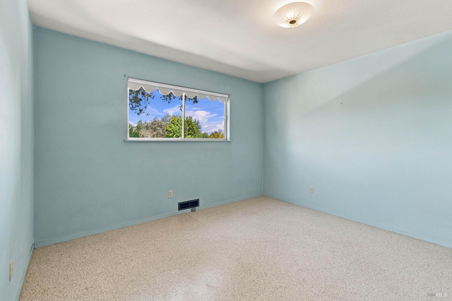 368 E School Street Cotati CA 94931