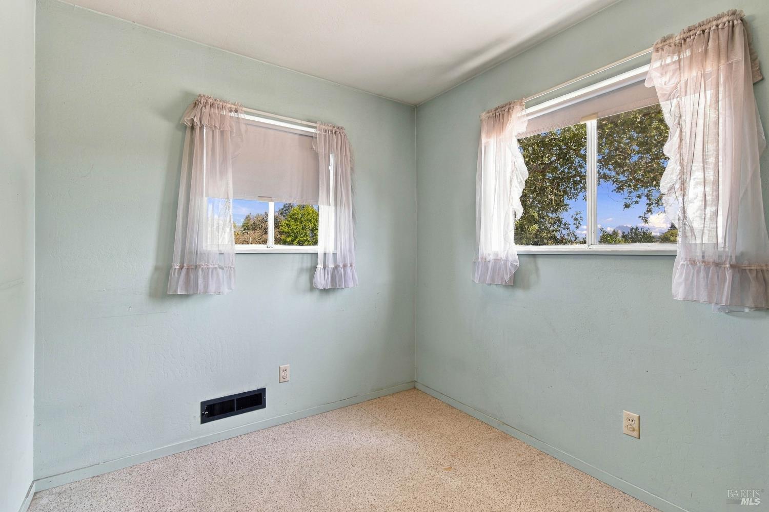 368 E School Street Cotati CA 94931