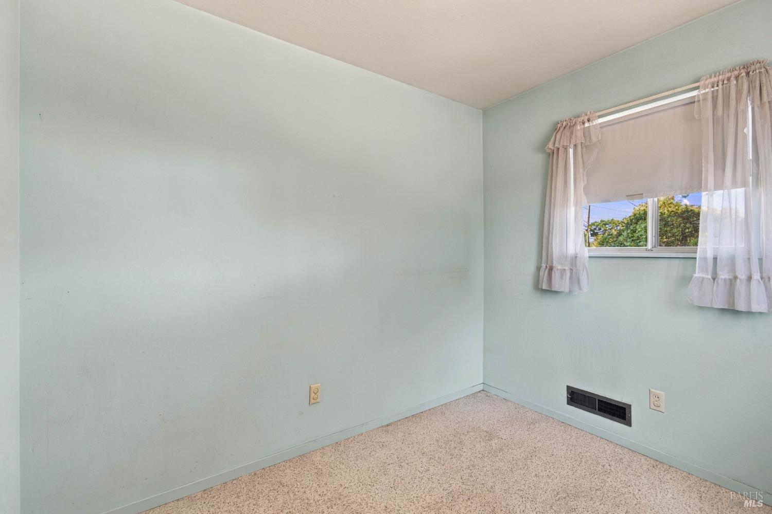 368 E School Street Cotati CA 94931