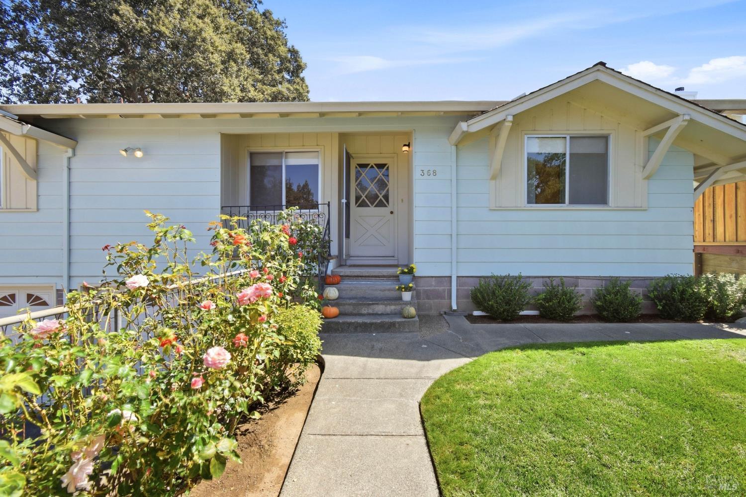 368 E School Street Cotati CA 94931