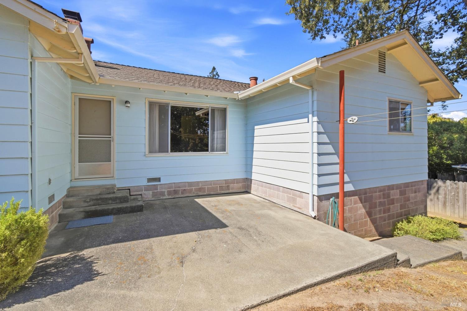 368 E School Street Cotati CA 94931