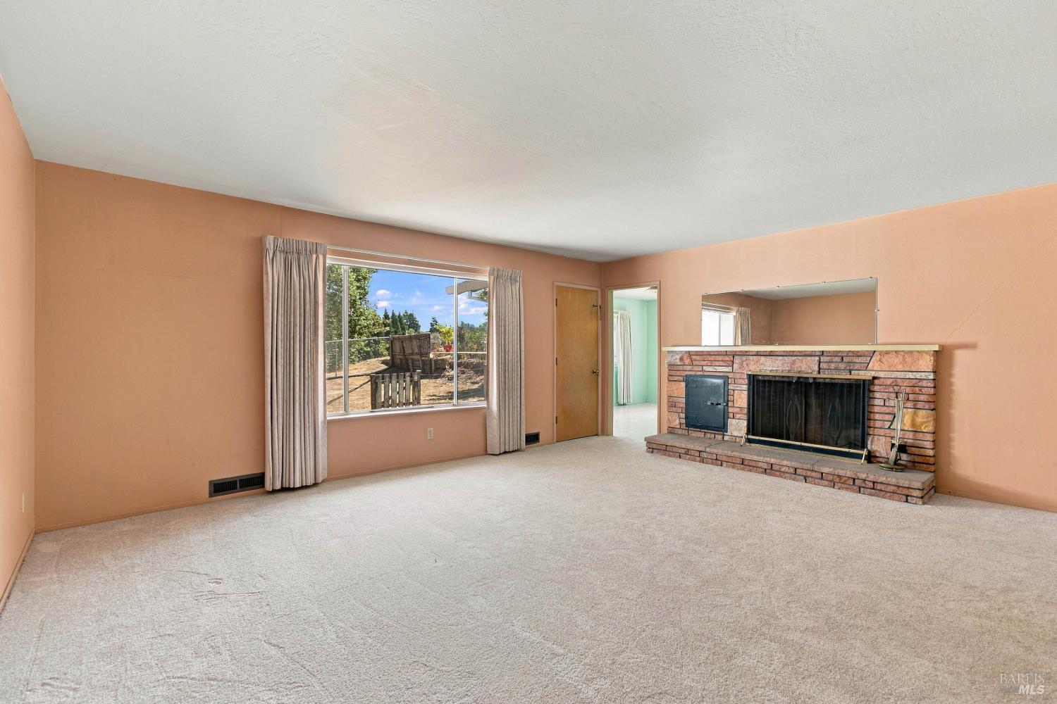 368 E School Street Cotati CA 94931