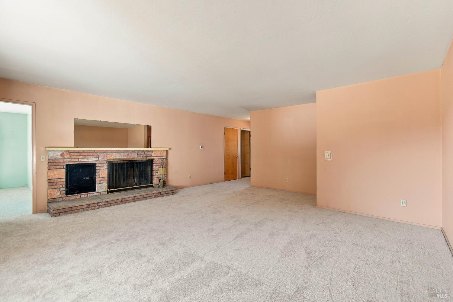 368 E School Street Cotati CA 94931