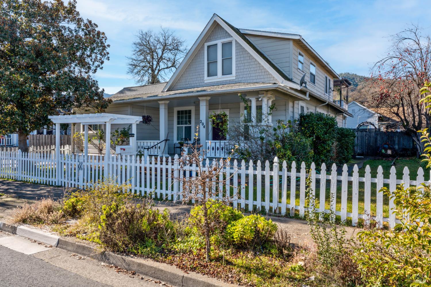 204 S Dora Street Ukiah CA 95482