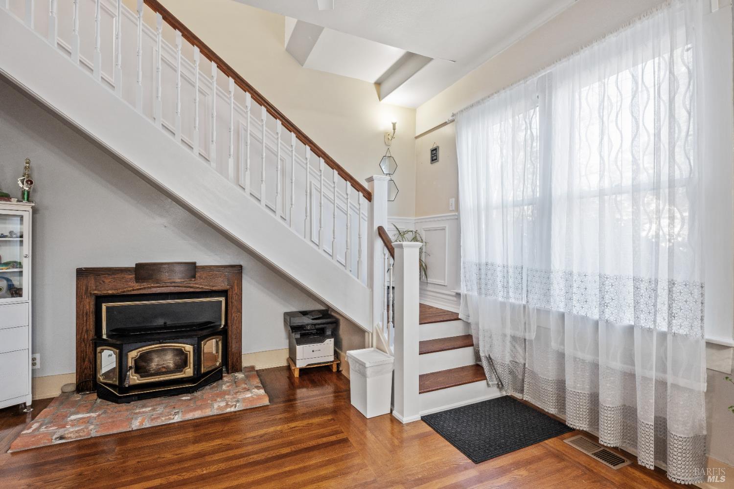 204 S Dora Street Ukiah CA 95482