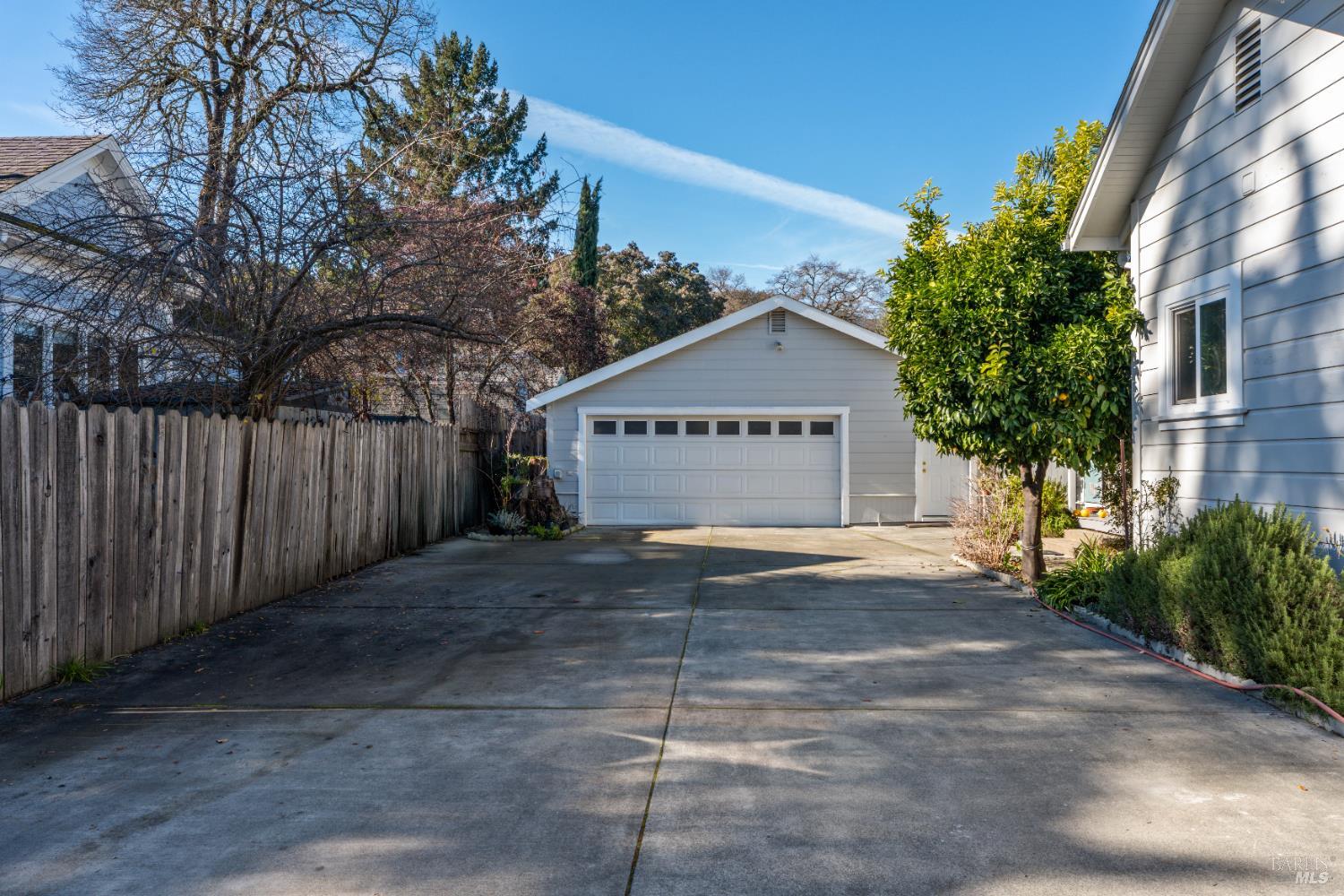 204 S Dora Street Ukiah CA 95482