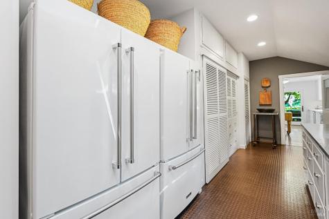 5520 W Soda Rock Lane Healdsburg CA 95448