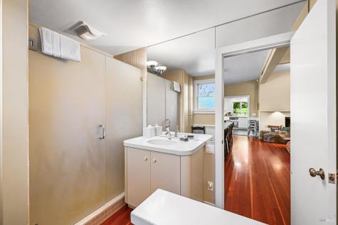 5520 W Soda Rock Lane Healdsburg CA 95448