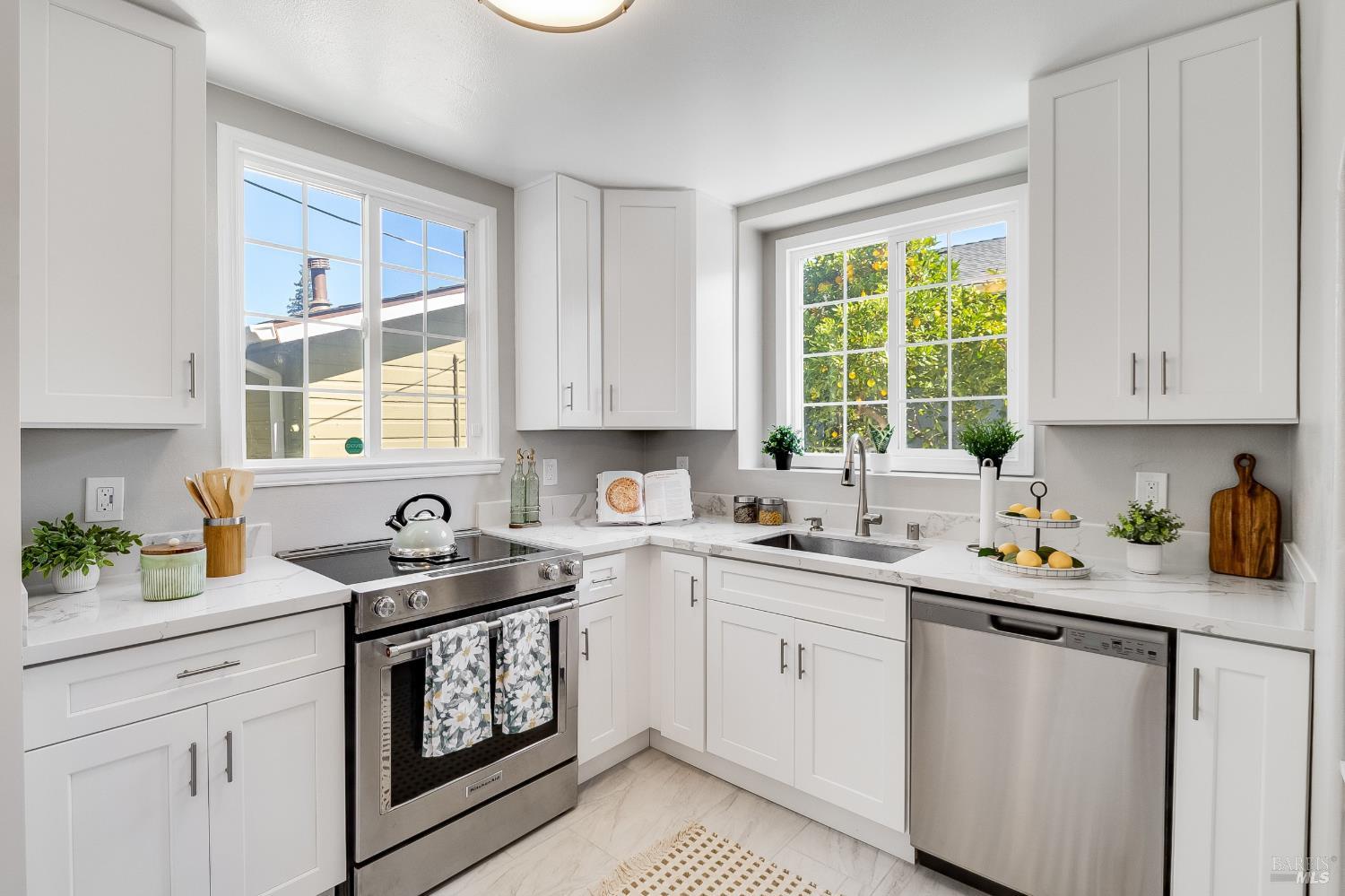 2625 High Street Oakland CA 94619