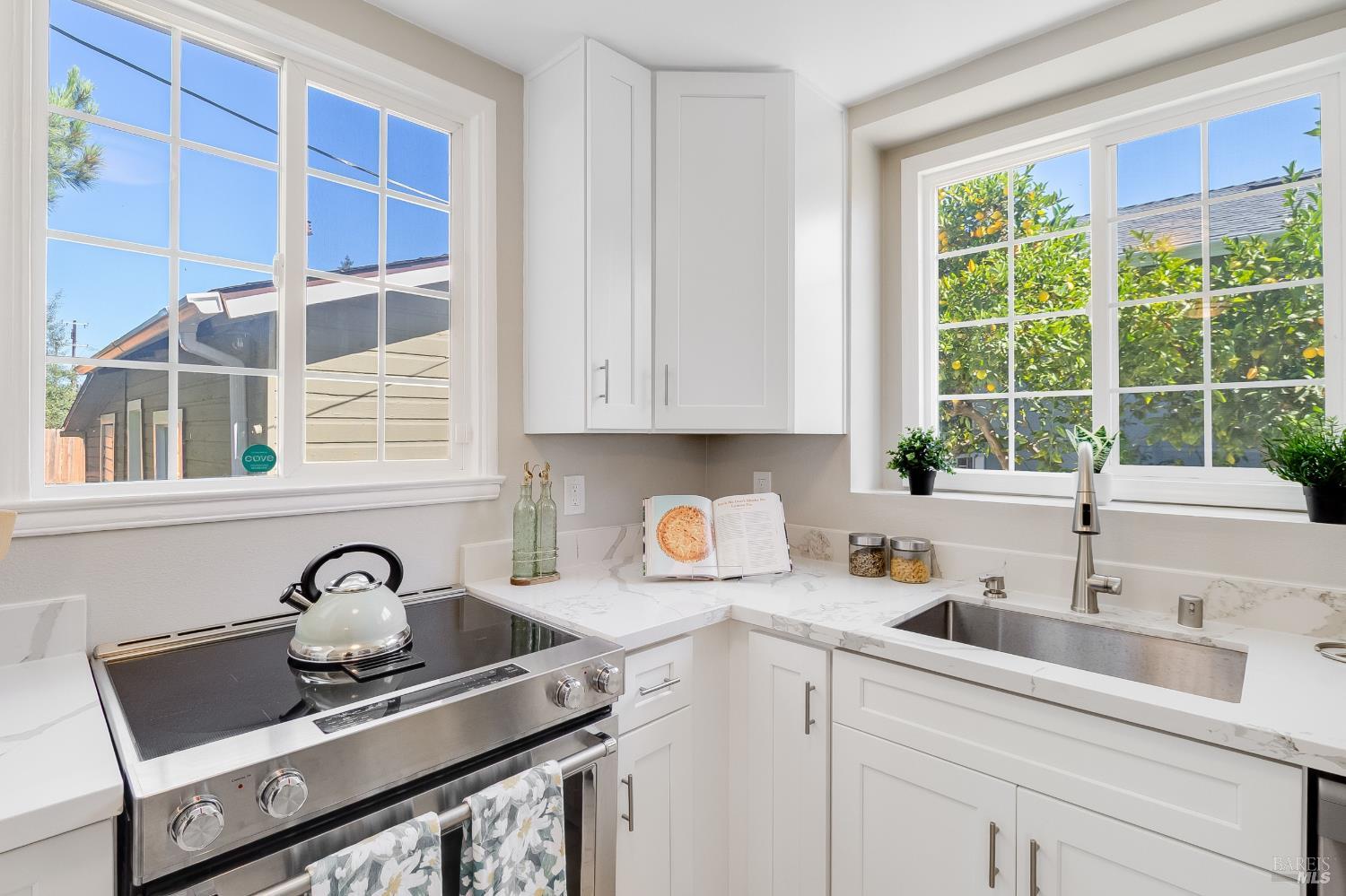 2625 High Street Oakland CA 94619
