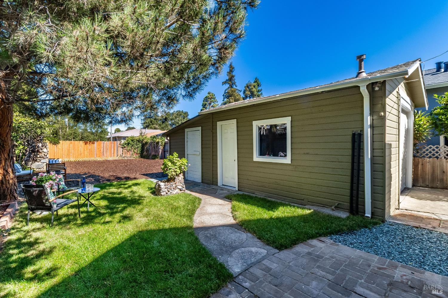 2625 High Street Oakland CA 94619