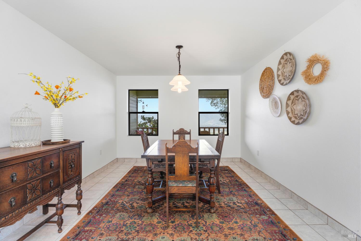 1455 Oak Knoll Road Ukiah CA 95482