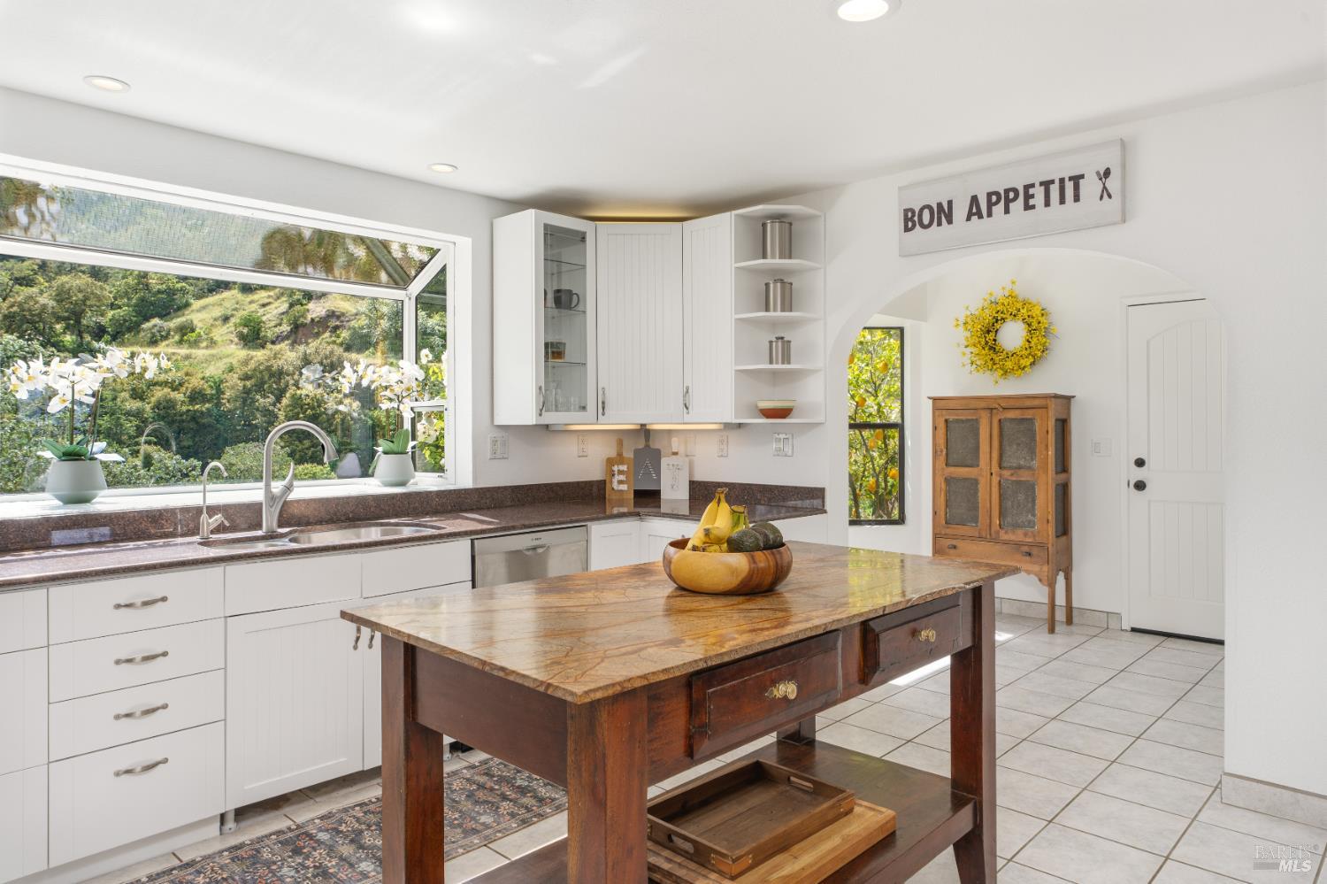 1455 Oak Knoll Road Ukiah CA 95482