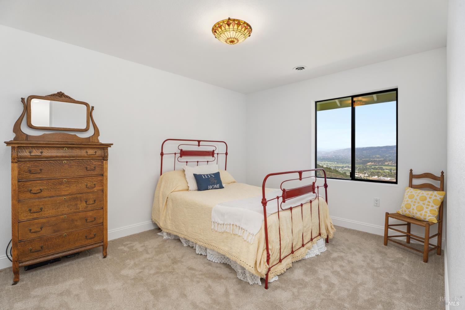 1455 Oak Knoll Road Ukiah CA 95482