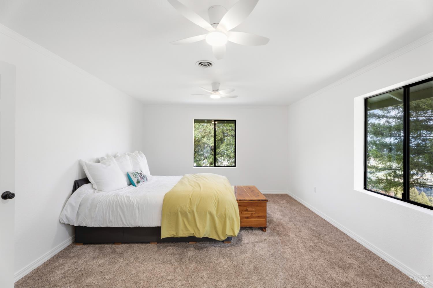 1455 Oak Knoll Road Ukiah CA 95482