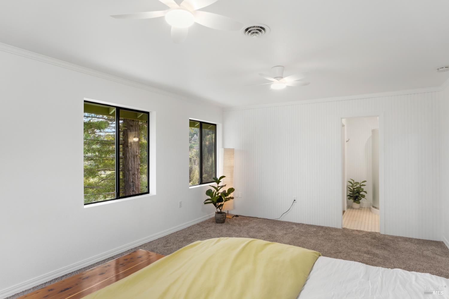 1455 Oak Knoll Road Ukiah CA 95482
