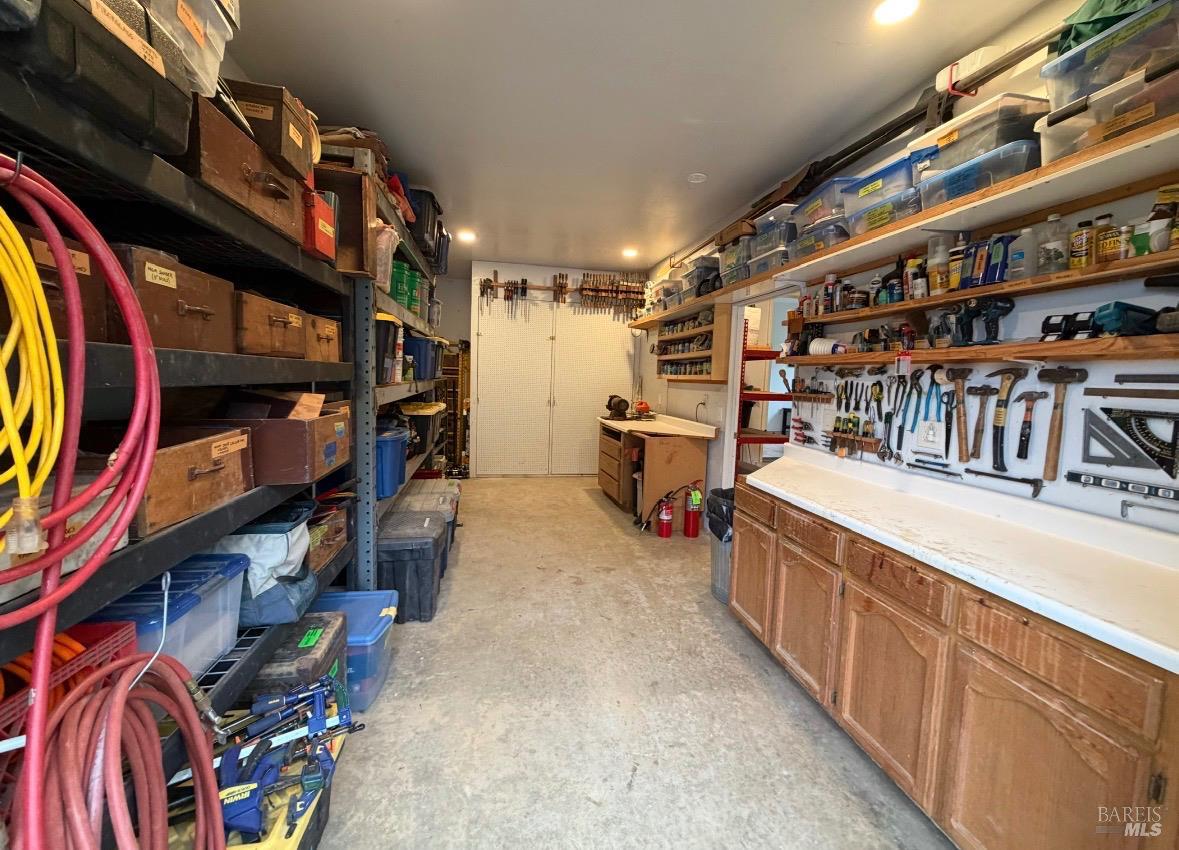 1455 Oak Knoll Road Ukiah CA 95482