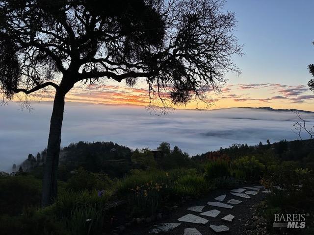 1455 Oak Knoll Road Ukiah CA 95482