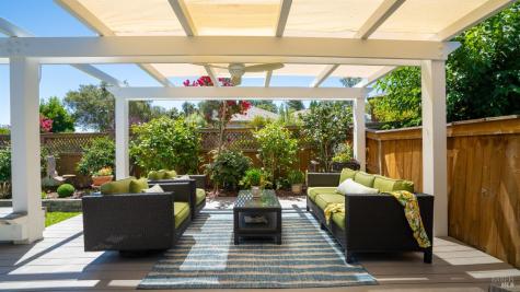 8190 Oakmont Drive Santa Rosa CA 95409