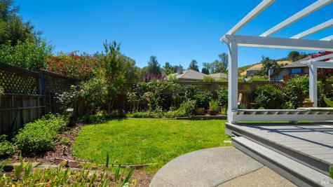 8190 Oakmont Drive Santa Rosa CA 95409