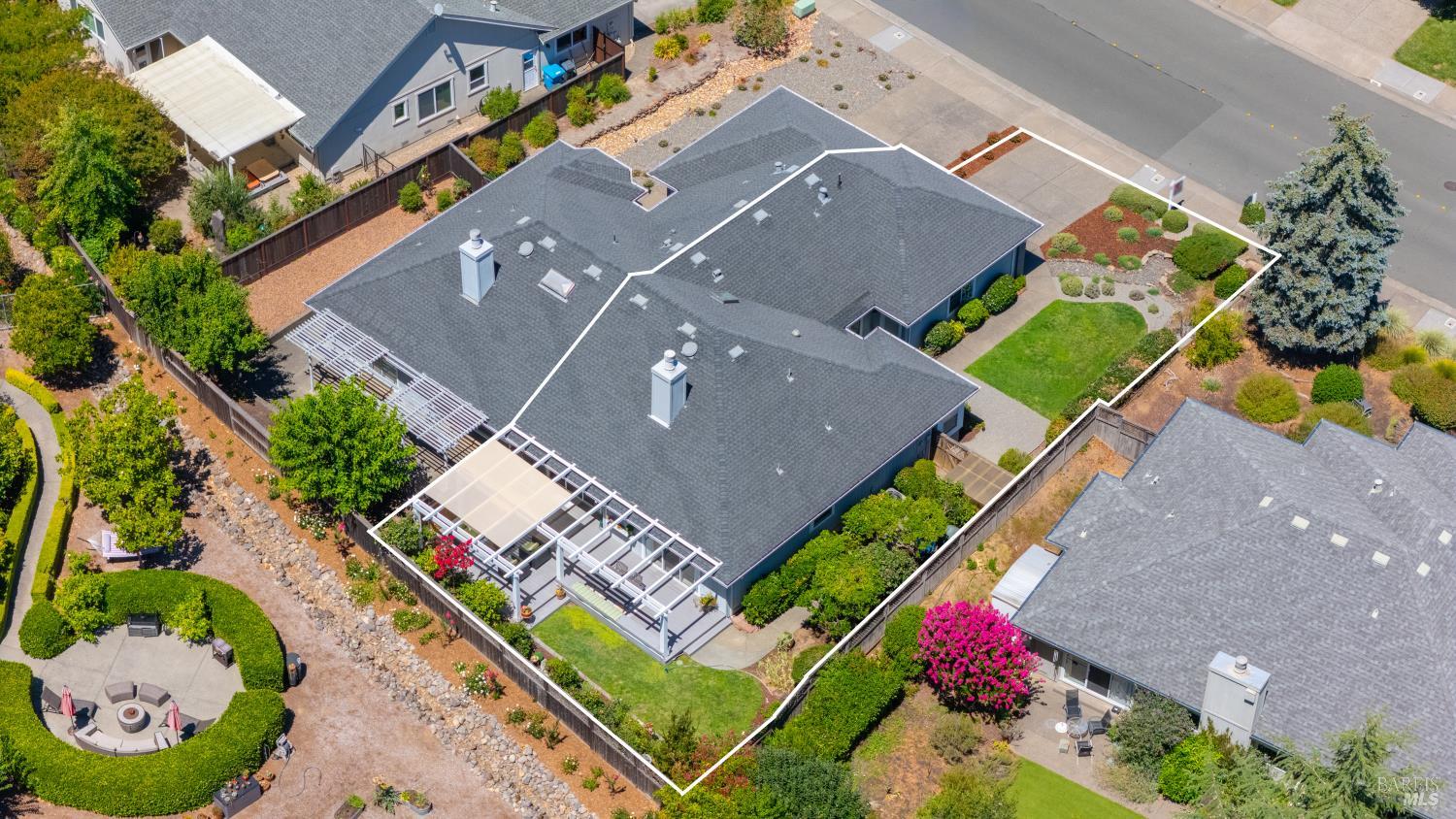 8190 Oakmont Drive Santa Rosa CA 95409