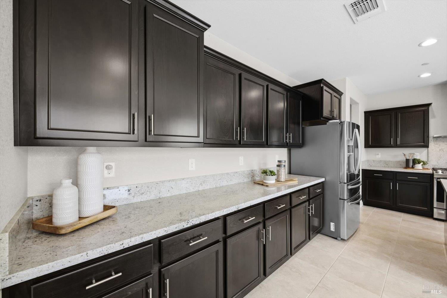 607 Snapdragon Street Vacaville CA 95687