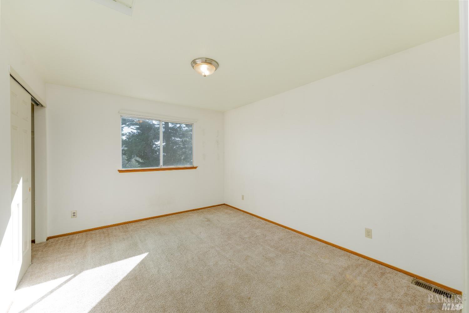 27841 Poppy Drive Willits CA 95490